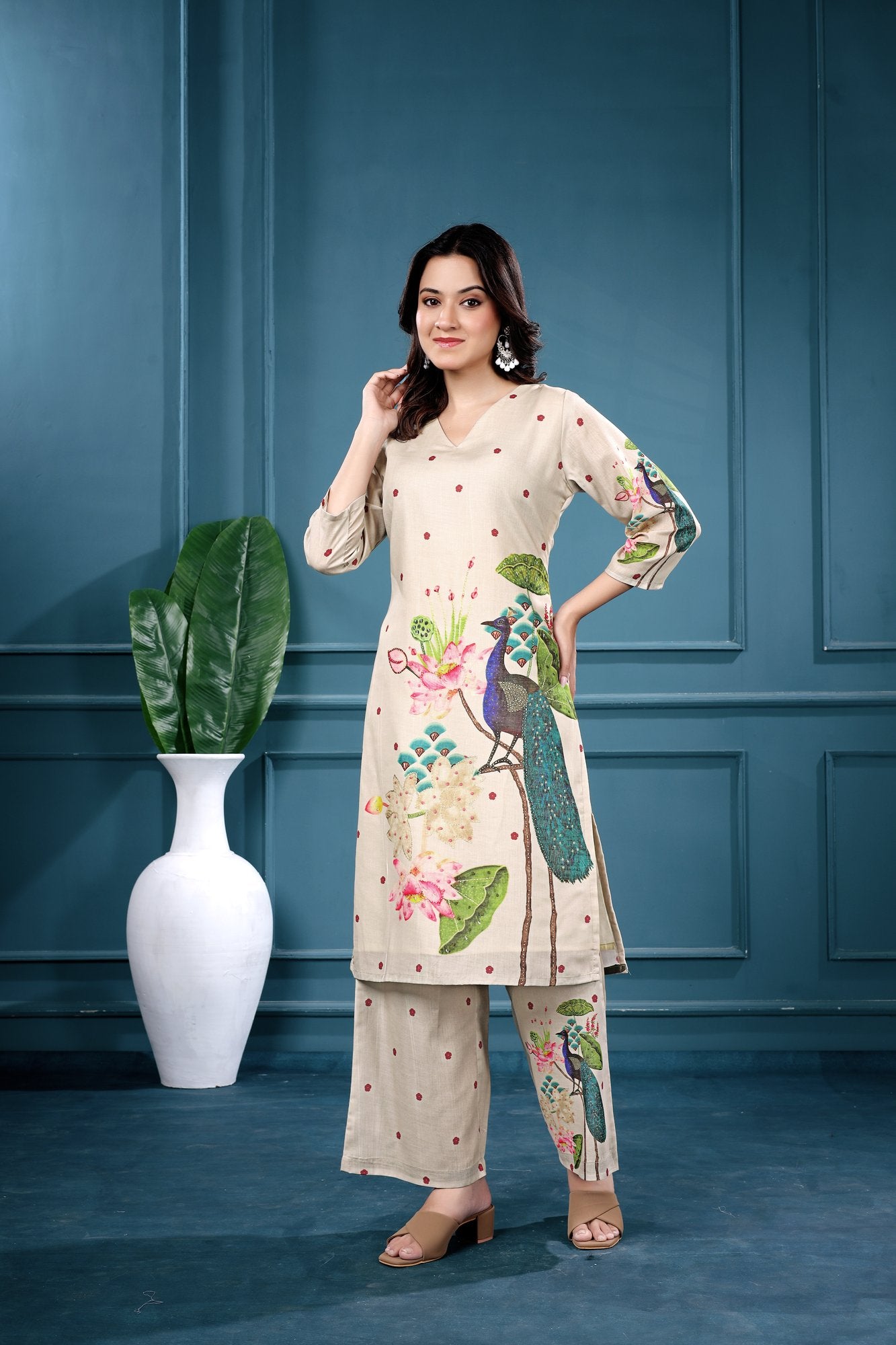 Mayura Bagh Co-ord — side view