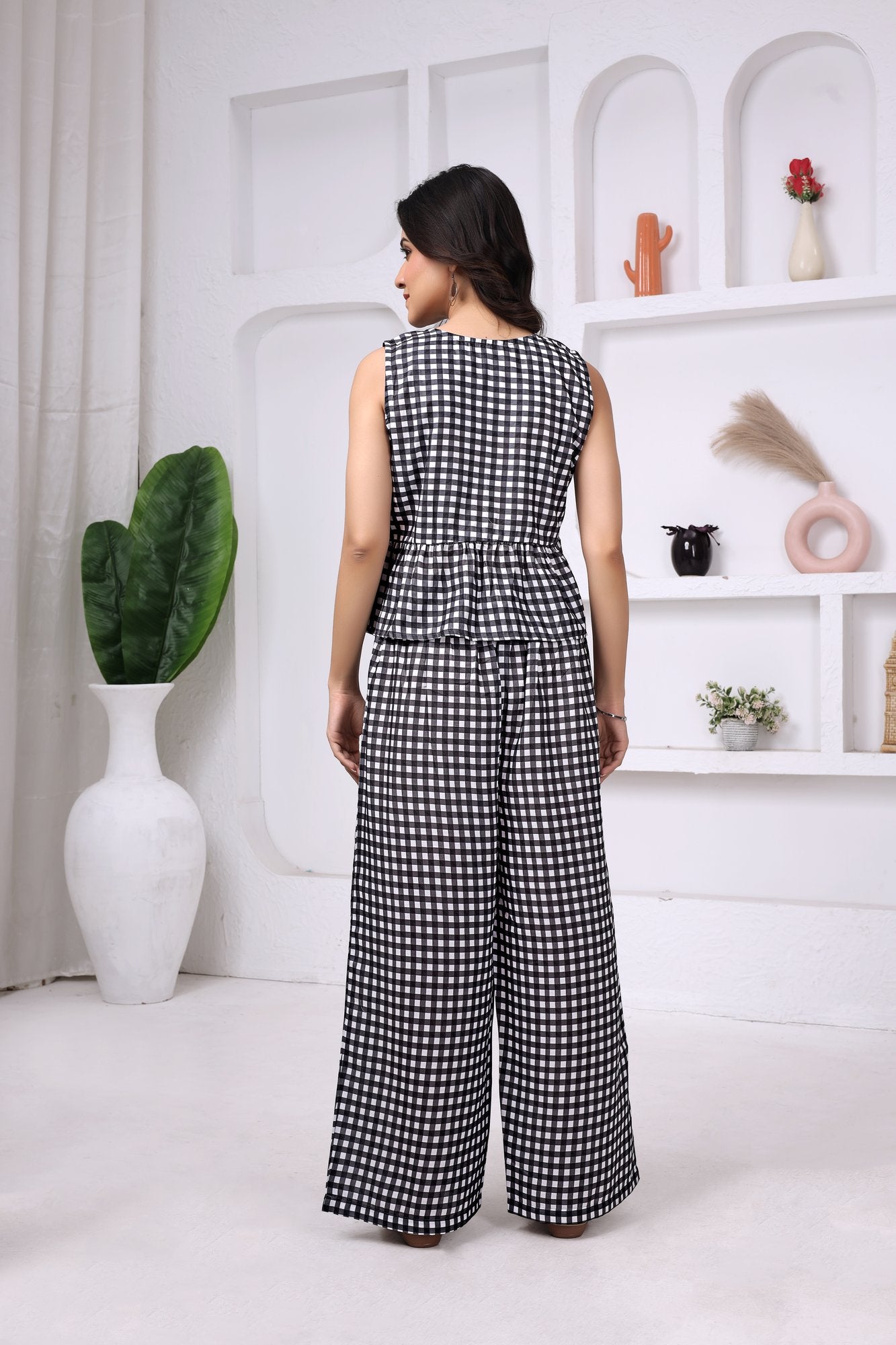 Monochrome Gingham Co-ord — detail